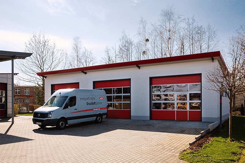 Logistikzentrum für Miettechnik eingeweiht ...